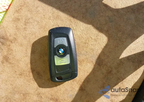 2015 BMW 320I from USA, damaged, VIN WBA3B1C59FK137324